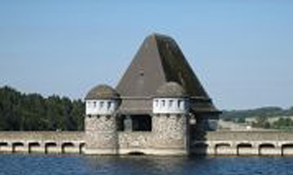 Ausschnitt aus der Möhne-Talsperre